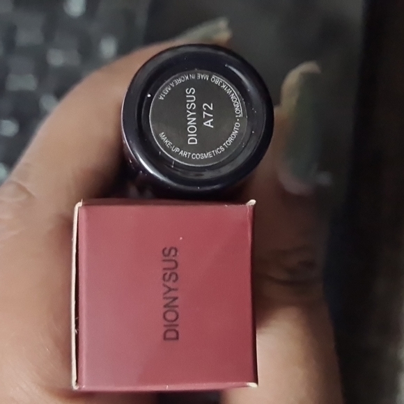 M.AC Retro Matte Lipstick 1 PC Each - Picture 2 of 2